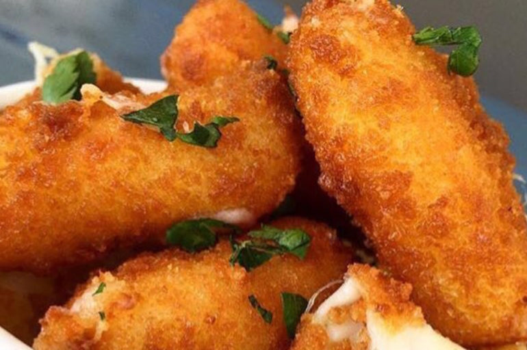 Foodies To Follow: Hungry Twins